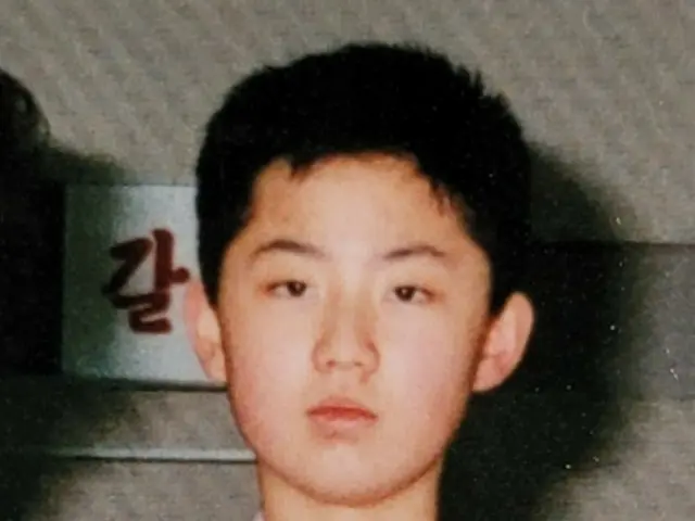 金正恩氏の13歳当時の写真、初公開「バスケ少年」＝韓国