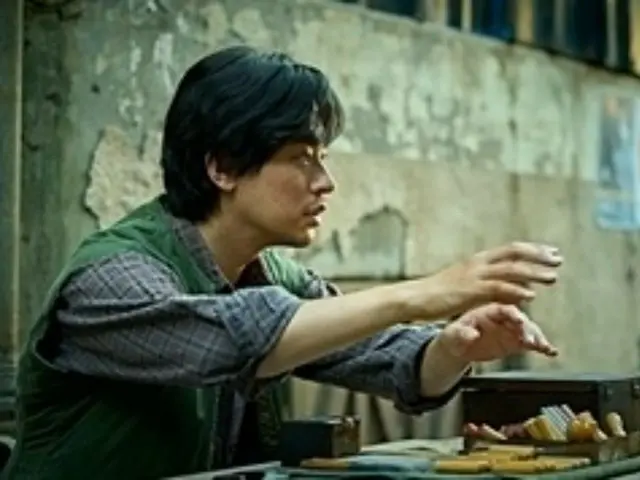 映画「顔」、パク・ジョンミンが俳優人生初の一人二役に挑戦