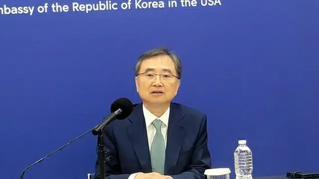 韓米外相会談の結果を説明する趙氏＝３１日、ワシントン（聯合ニュース）