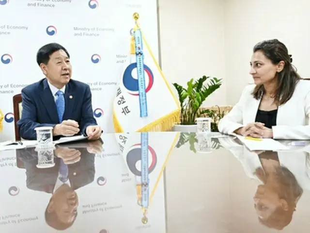 韓国経済副首相　ムーディーズに「韓米協力強化で新たなチャンス」