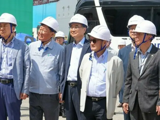 韓国外相が造船現場を視察　韓米協力強化で同盟発展へ