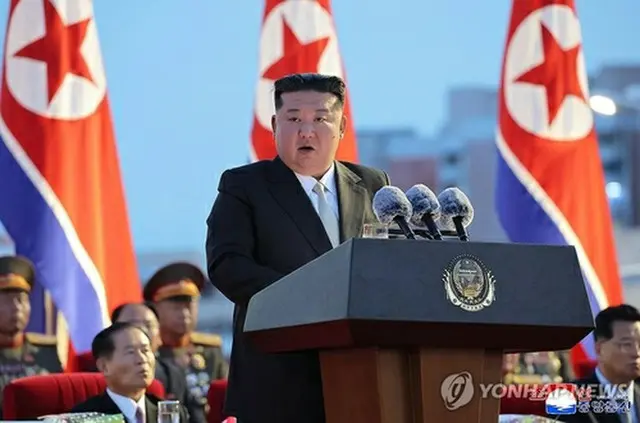 演説する金正恩氏＝（朝鮮中央通信＝聯合ニュース）≪転載・転用禁止≫