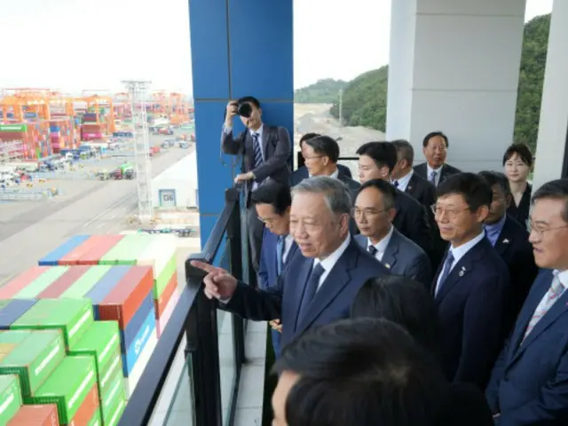 ベトナムの権力序列第1位が釜山新港を視察＝韓国報道