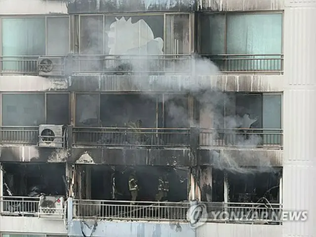 連休最終日の悲劇　ソウルのマンション火災で２人死亡