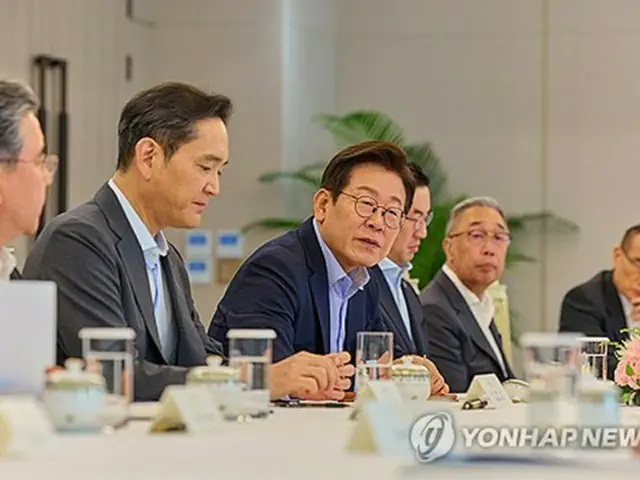 李大統領が訪米に同行する財界人と懇談　トランプ氏との会談前に協議
