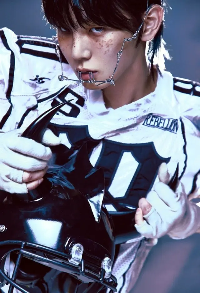 「SHINee」キー、新曲「HUNTER」で「MUSICBANK」1位…ソロで初の音楽番組2冠王