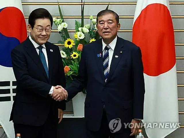 韓日首脳会談　李大統領「いつにも増して協力強化すべき」