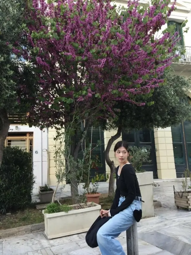 女優チョン・ソミン、まるでアイドル…爽やかではつらつとしたビジュアル