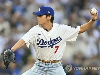 ［韓流］ＢＴＳ・Ｖ　ドジャース戦で始球式＝大谷とも対面