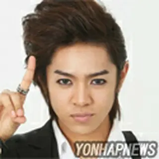 アレクサンダー（元UKISS）