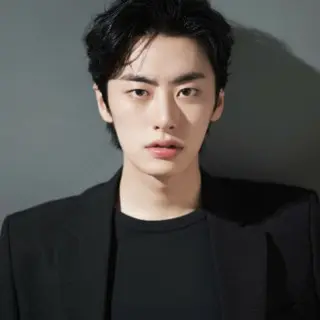 イ・ウォンジョン