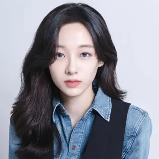 イ・ジンソル（元APRIL）