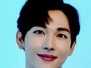 俳優イム・シワン、「ビッグイシュー」韓国版10周年記念号の表紙を飾る！軍除隊後は月給全額を寄付へ。