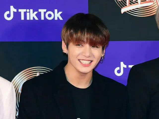 「BTS（防弾少年団）」ジョングク、新型コロナに賢いおこもり生活スターに1位に…SUGA2位