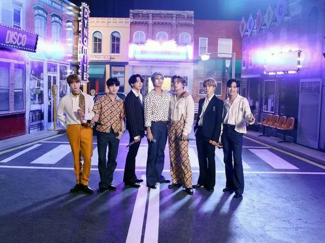 「BTS（防弾少年団）」、米「iHeartRadio 」フェスティバルで4曲披露！”アジアのアーティストとしては「BTS」が唯一、初日ステージのトリを飾る”