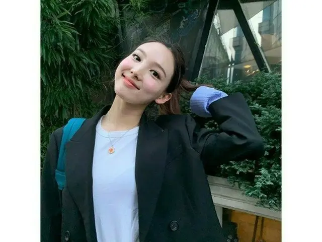 「TWICE」ナヨン、日常の中の清純な女神美貌...爽やかさ爆発