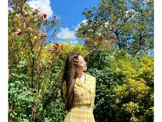 「TWICE」ダヒョン、爽やかさいっぱい“楽しい秋夕を過ごしてください”