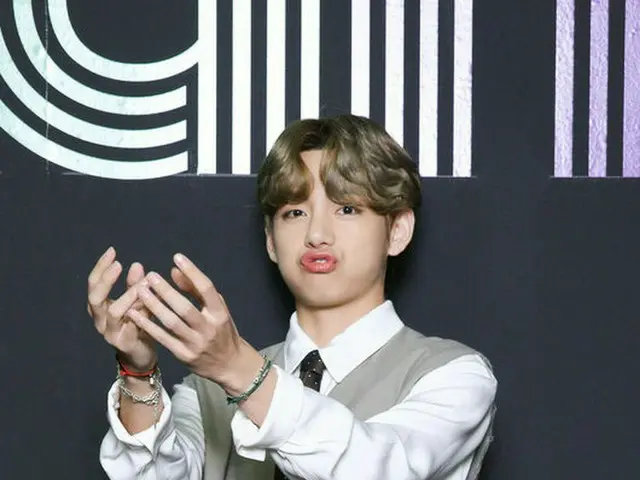 「BTS（防弾少年団）」V、「秋の風に吹かれて一緒に散歩したい男性アイドル」1位に