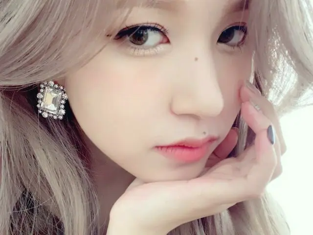 「TWICE」ミナ、デビュー5周年迎えセルフィー公開...超どアップの美しさにキュンキュン♥
