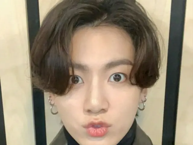 「BTS（防弾少年団）」ジョングク“私を美しいと感じさせること? ♥It's ARMY♥”