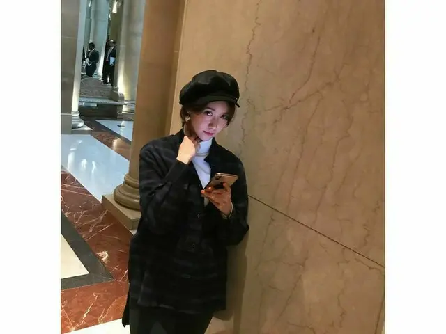 「少女時代」ユナ、ボーイッシュなスタイルもよく似合う…“以前撮ったNewyork”