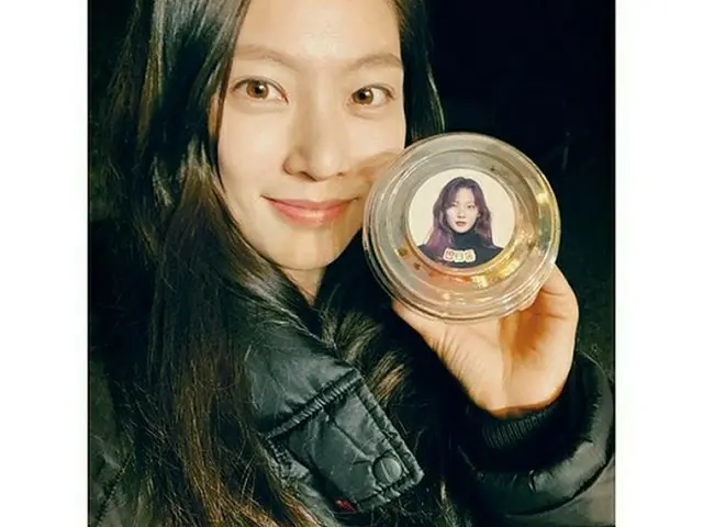 活動中断「TWICE」ジョンヨン、実姉コン・スンヨンの撮影現場にサポート