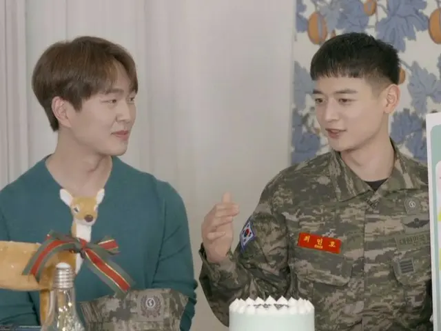 「SHINee」オンユ、ミンホの除隊記念生配信にサプライズ登場“軍隊の話を止めに来た”