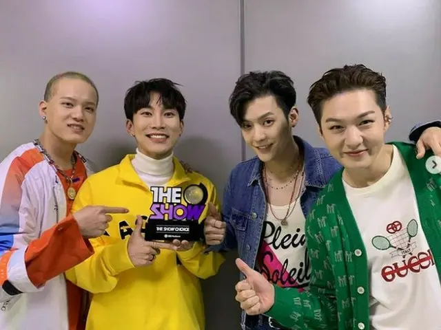 「BTOB 4U」、音楽番組初の1位…”ファンのおかげ。ありがたく、愛してる”