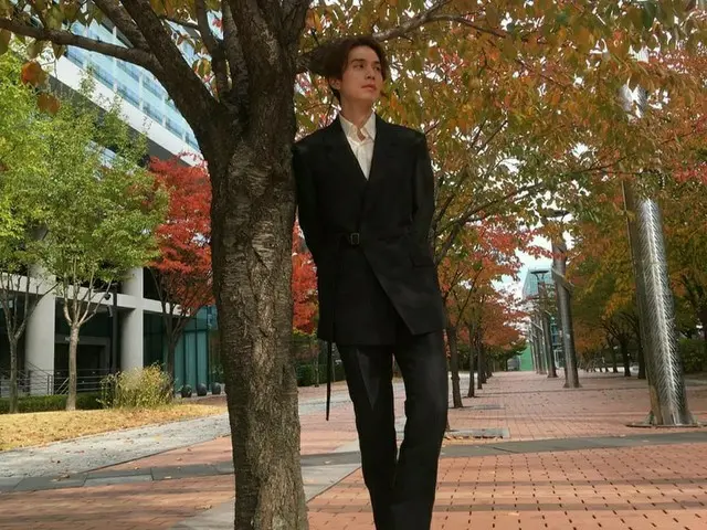 俳優イ・ドンウク、神秘的な九尾狐の秋のセンチメンタル