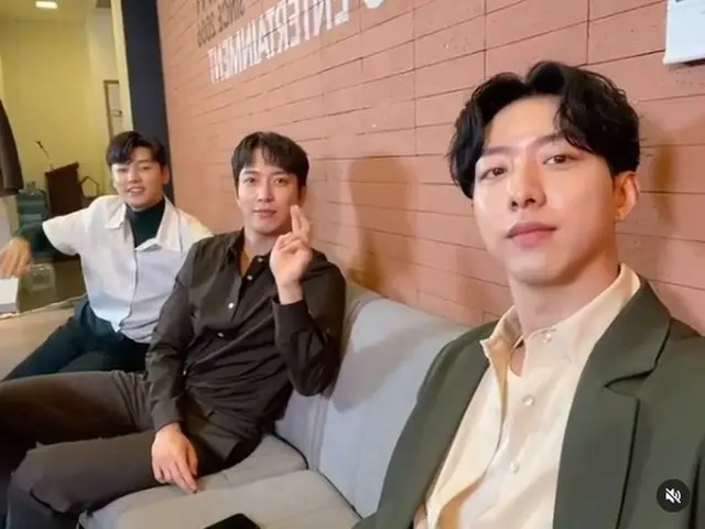 「CNBLUE」、無表情も笑顔も魅力的…ファンへの愛情たっぷり（動画あり）