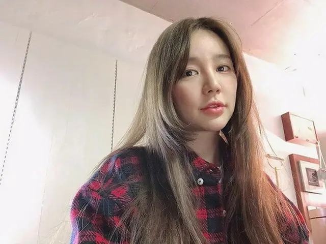 女優ユン・ウネ、どこが30代なの？...どんどん幼くなっていく最強童顔！