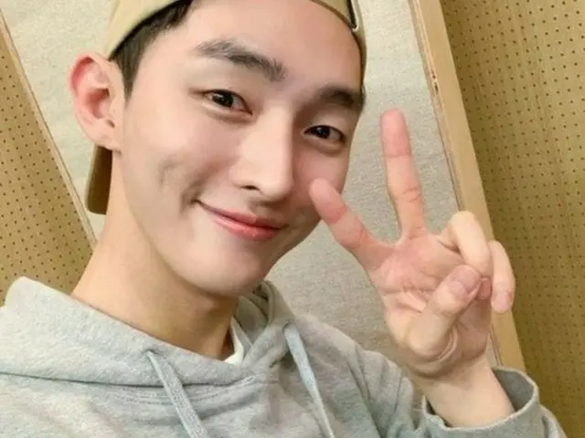 元「WANNA-ONE」ユン・ジソン、キュートな笑顔でファンに挨拶「明日から31歳
