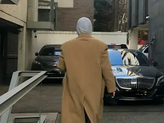 俳優キム・ウビン、後ろ姿も素敵♥