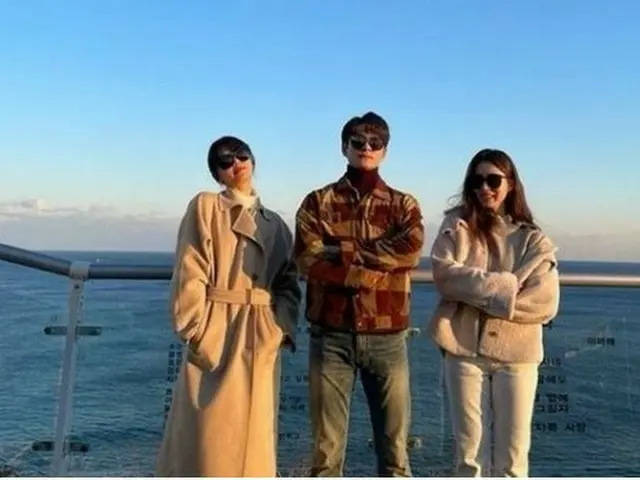 JTBC「それでも僕らは走り続ける」シン・セギョン、スヨン＆カン・テオ仲良しなオフショット