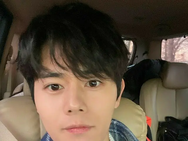 キム・ドンジュン（ZE:A）、小さな顔に完璧な目鼻立ち…イケメンの見本