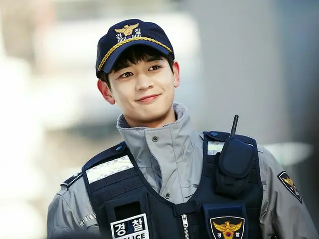 チェ・ミンホ（SHINeeミンホ）が制服を着た…言葉は必要X 「都会の男女の恋愛法」ビハインドカット大放出!!
