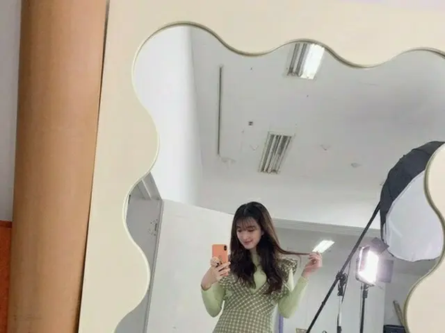 チェ・ミンファンの妻ユルヒ、現役アイドル顔負けの美貌とスタイル