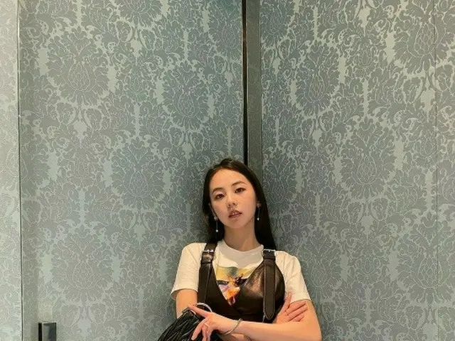 「Wonder Girls」出身アン・ソヒ、ブランドに負けない洗練美…シックな美貌