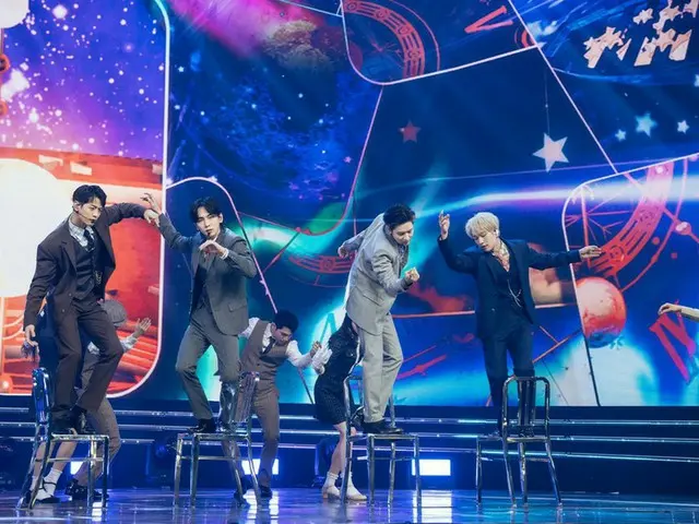 「SHINee」、スペシャルライブ「The Ringtone:SHINee is Back」のビハインドカットを公開!!