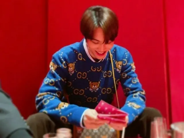 「EXO」カイ、GUCCIとのコラボで善行…ファンの心溶かす明るい笑顔
