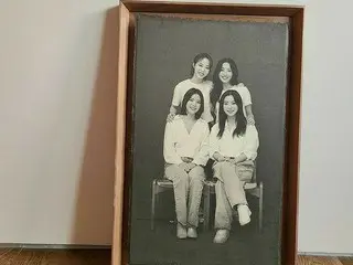 「MAMAMOO」、仲の良い四姉妹のような姿...家族写真st.