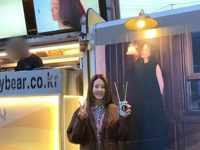 コ・ヒョンジョン、本当に50代？…さらさらストレートヘアで20年は若くみえる