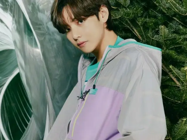 「BTS（防弾少年団）」V、少年のような愛らしい魅力で視線くぎづけ