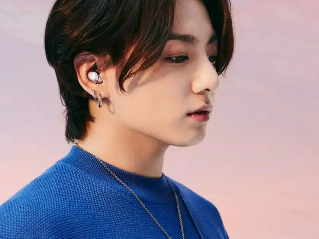 「BTS（防弾少年団）」、夕焼けの空を背景に幻想的で純粋な魅力アピール…春の美しさと暖かさを伝える