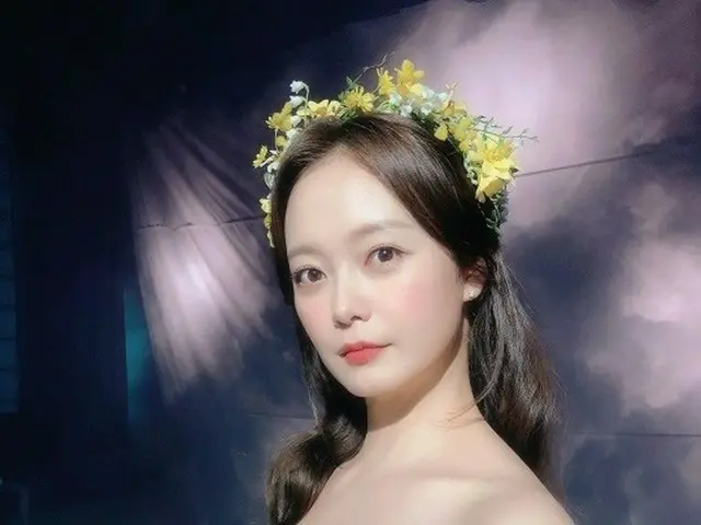 チョン・ソミン、漫画から出てきた女神ビジュアル…鮮やかなイエロードレスで美貌発散