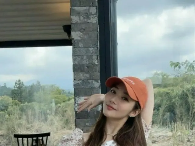 女優パク・ミニョン、今日も美貌を更新中…くらっとする脚線美