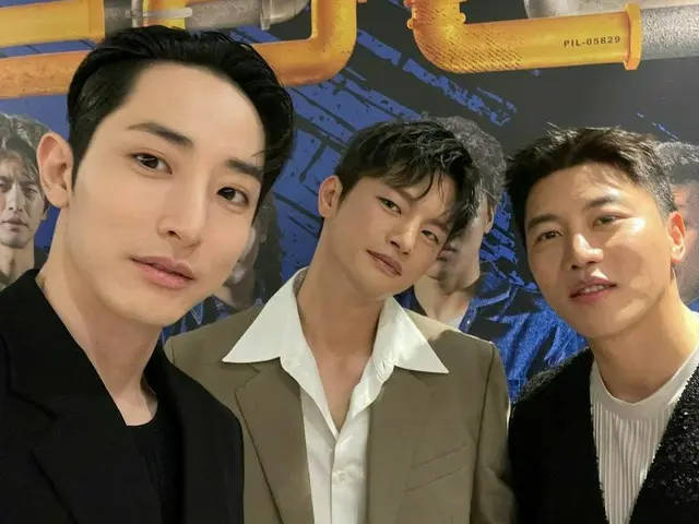 俳優イ・スヒョク、ソ・イングク＆ウム・ムンシクと仲良くスリーショット