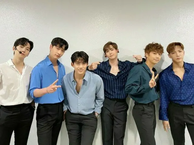 「2PM」、4年ぶりの完全体で「文明特急」“コムヌンミョンスペシャル”に出演（動画あり）