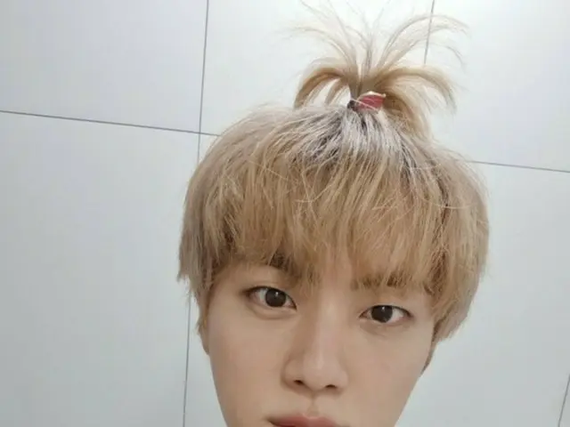 「BTS（防弾少年団）」ジン、世界で最もイケメンのリンゴ…”リンゴジニ”