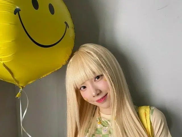 「少女時代」テヨン、白金髪にカラーチェンジ…さらに人形のようなビジュアルに